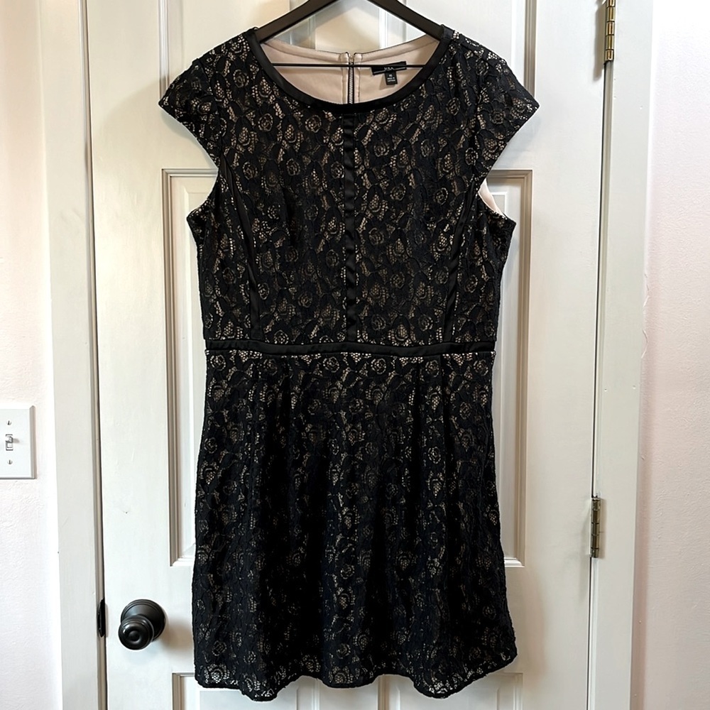 R&K Cocktail All Over Lace w/ Satin Trim Cap Sleeve Mini Dress - Size 16